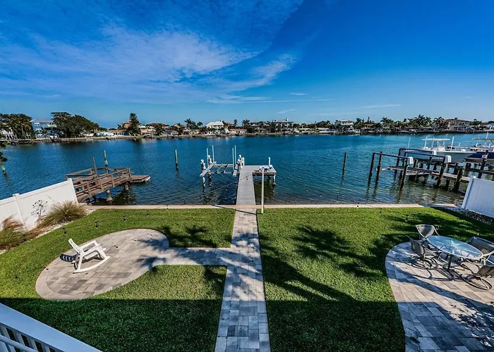 Holiday home Relax At Our Bay Waterfront Clearwater Beach