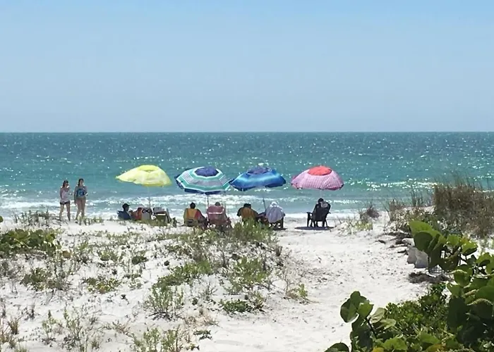 Relax At Our Bay Waterfront Holiday home Clearwater Beach
