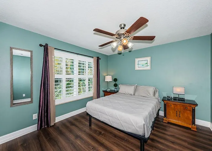 Relax At Our Bay Waterfront Clearwater Beach